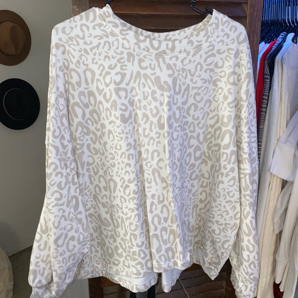 Time and Tru Cream Leopard Print Pullover